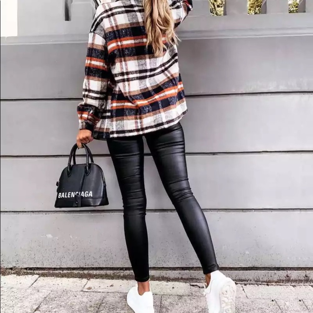 Coming soon! Holds available; Flannel plaid jacket // button down cozy top s m l - Picture 4 of 5